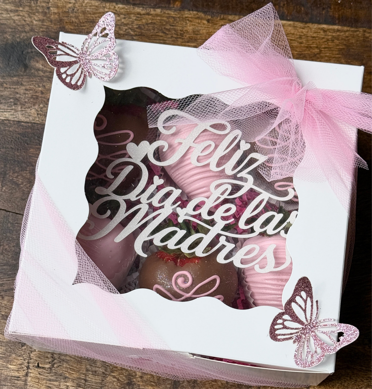 Chocolate Covered Strawberry Gift Box