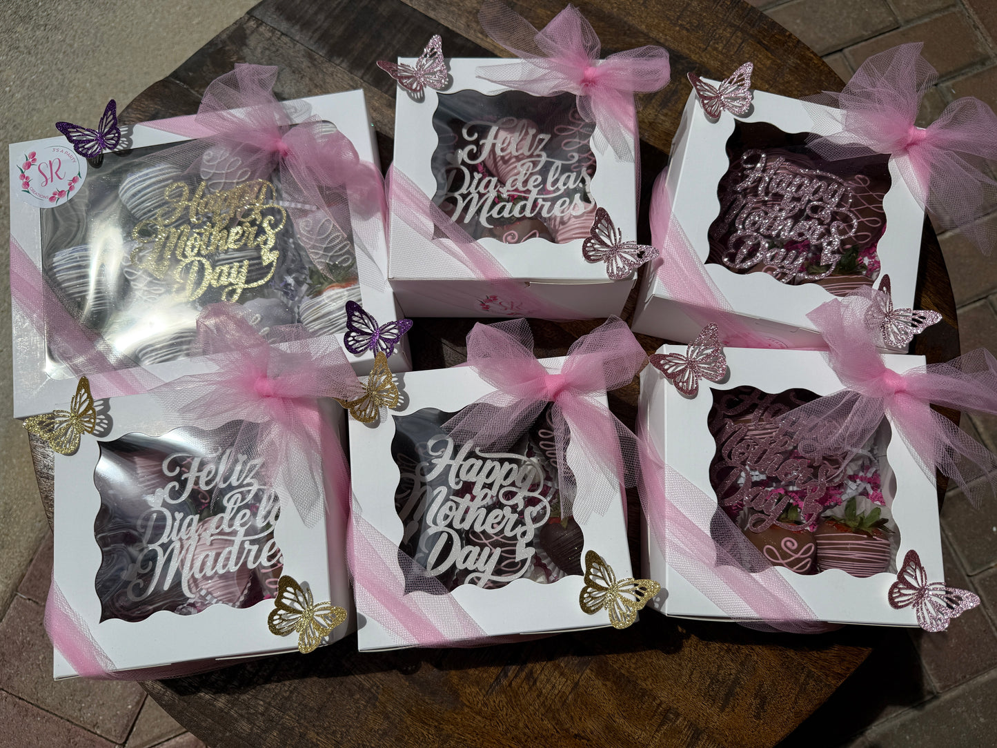 Chocolate Covered Strawberry Gift Box